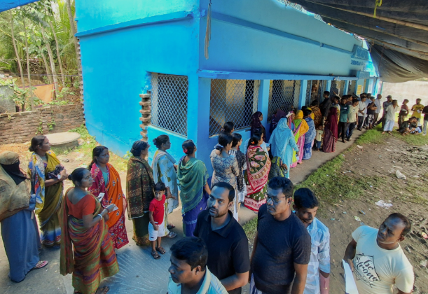 पश्चिम बंगाल चुनाव: फलता के 285 बूथों पर फिर मतदान, 21 मई को होगा पुनर्मतदान