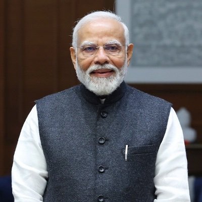 प्रधानमंत्री नरेंद्र मोदी : 12 वर्षों का सफल नेतृत्व