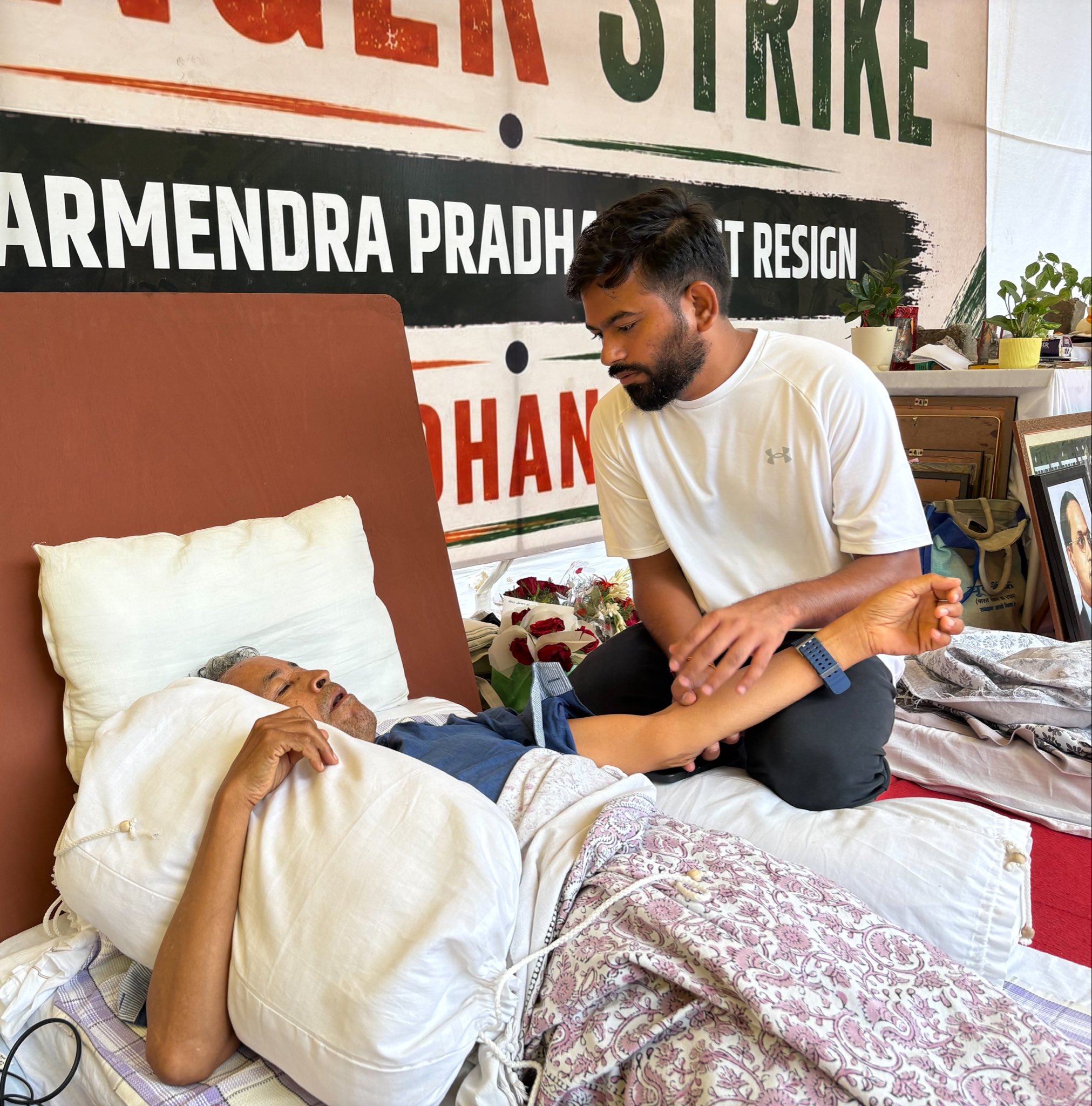शरीर काम नहीं दे रहा सोनम वांगचुक का फिर भी भूख हड़ताल जारी, सरकार से बातचीत की मांग पर अड़े